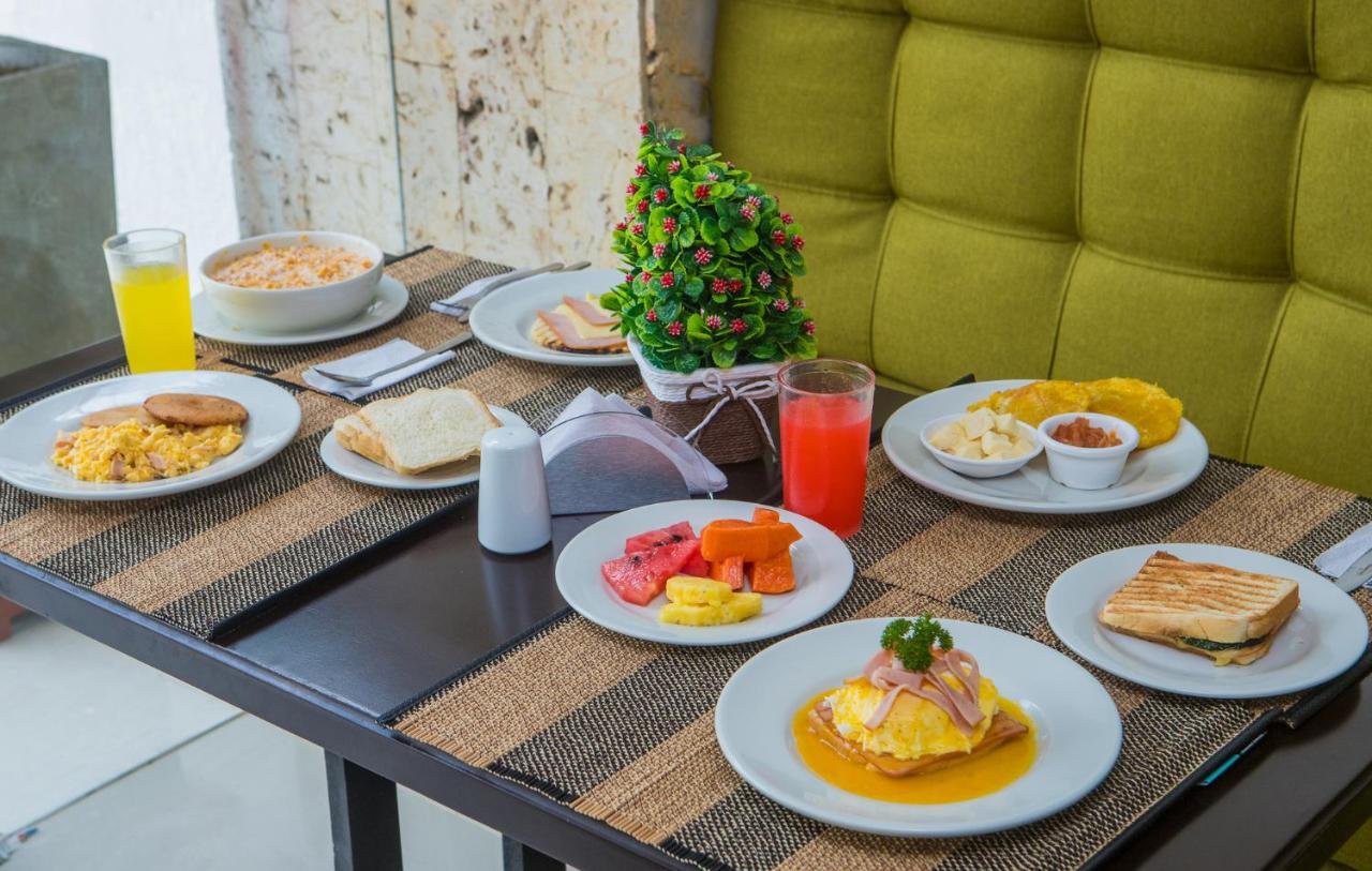 Hotel Avexi Suites By Geh Suites Cartagena Exterior photo